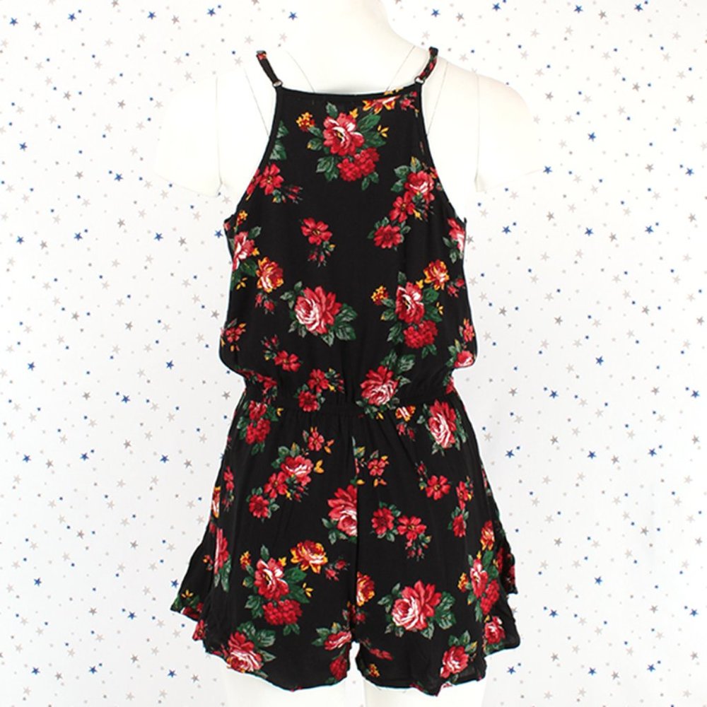 Floral Print Ruffled Romper Black - Picture 6 of 7